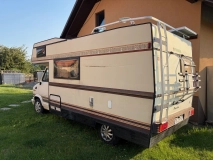                         Fiat Ducato Frankia 2.5 D — kamper alkowa, 6-osobowy, gotowy do podróży - zdjęcie 8
                        
