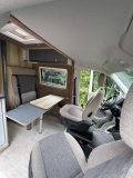                        Nowoczesny kamper na bazie VW Crafter H2L4 - zdjęcie 18
                        