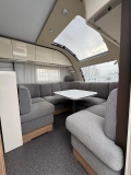                         Adria Alpina 357 UP zimowa - zdjęcie 8
                        