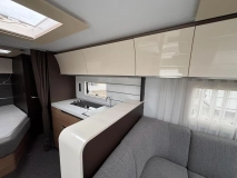                         Adria Alpina 357 UP zimowa - zdjęcie 2
                        