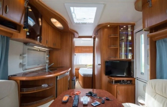                         Przyczepa Hobby 540 - zdjęcie 5
                        