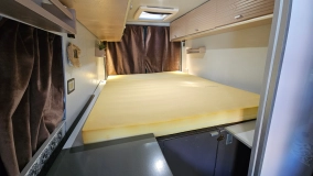                        Legendarny VW LT35 od PodróżoVanie - zdjęcie 7
                        