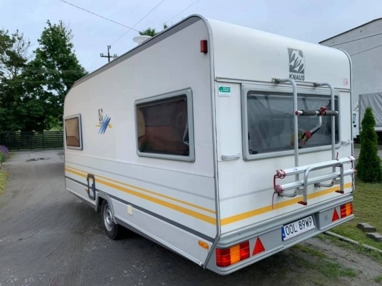                         Knaus 450 1997 r., DMC 1200 kg - zdjęcie 23
                        