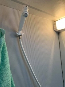                         Knaus 450 1997 r., DMC 1200 kg - zdjęcie 24
                        