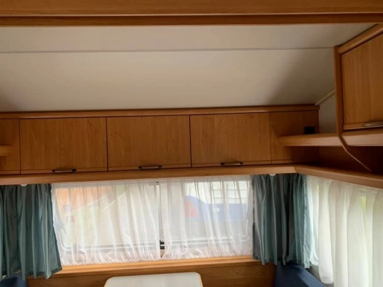                         Knaus 450 1997 r., DMC 1200 kg - zdjęcie 5
                        