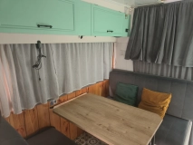                         Ford Transit MK2 zadbany kamper vintage - zdjęcie 7
                        