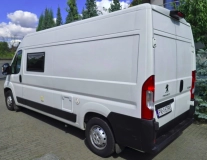                         Kampervan Peugeot Boxer 2019 L3H2, Zarejestrowany na 5 osób (Jazda i Spanie)) - zdjęcie 3
                        