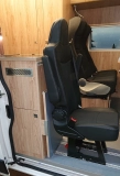                         Kampervan Peugeot Boxer 2019 L3H2, Zarejestrowany na 5 osób (Jazda i Spanie)) - zdjęcie 14
                        