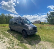                         WYPRAWOWY SPRINTER 4x4 – GOTOWY NA LATO I ZIMOWE WYPRAWY - zdjęcie 16
                        