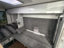                         Kamper Opel Movano - zdjęcie 9
                        