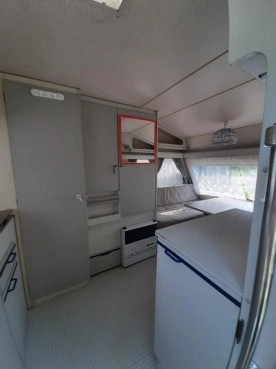                         Przyczepa Beyerland Vitesse 1987 r. - zdjęcie 6
                        