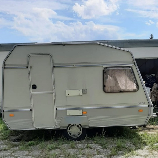                         Przyczepa Beyerland Vitesse 1987 r. - zdjęcie 8
                        