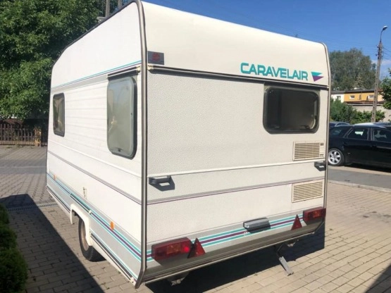                         Przyczepa CARAVELAIR 1992 r. Bamba 330 EK + przedsionek, DMC 850 kg - zdjęcie 14
                        