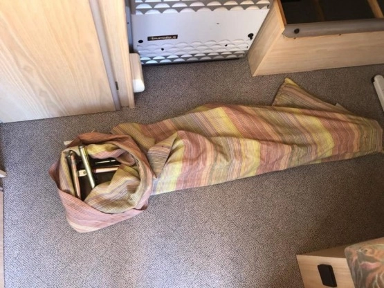                         Przyczepa CARAVELAIR 1992 r. Bamba 330 EK + przedsionek, DMC 850 kg - zdjęcie 15
                        