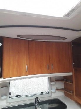                         Przyczepa kempingowa Hobby Excellent 460 - zdjęcie 11
                        