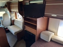                         Dethleffs Globetrotter Esprit RT Master | 2.5 dCi | Tylko 58 tyś km - zdjęcie 18
                        
