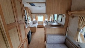                         Elddis Avante 475, 5-osobowa, 959 kg, Napęd - zdjęcie 9
                        