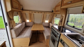                         Elddis Avante 475, 5-osobowa, 959 kg, Napęd - zdjęcie 8
                        