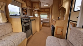                        Elddis Avante 475, 5-osobowa, 959 kg, Napęd - zdjęcie 7
                        