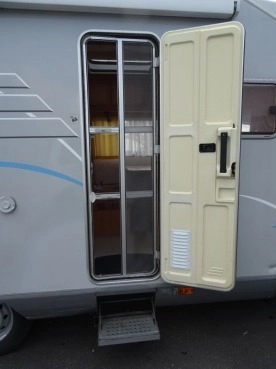                         Fiat Ducato HYMER 2,3 diesel 2003 rok klima bezwypadkowy - zdjęcie 17
                        