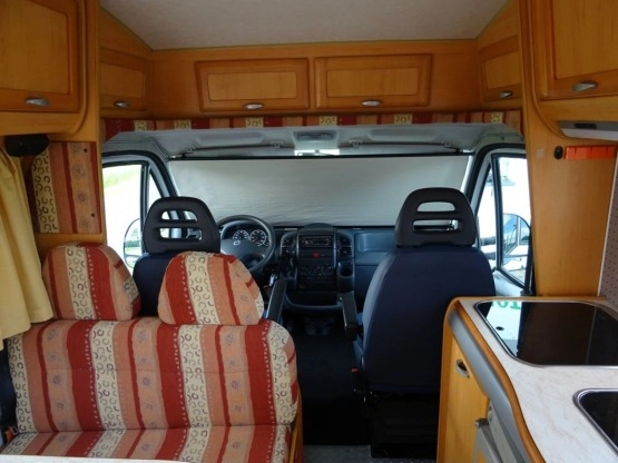                         Fiat Ducato HYMER 2,3 diesel 2003 rok klima bezwypadkowy - zdjęcie 20
                        