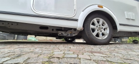                         Knaus Model Sport 450 FU Silver DMC 1300kg  - zdjęcie 14
                        