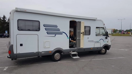                         Hymer 700 Integra na Sprinter 2,7 Cdi - zdjęcie 11
                        