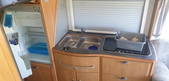                         Hymer 700 Integra na Sprinter 2,7 Cdi - zdjęcie 14
                        