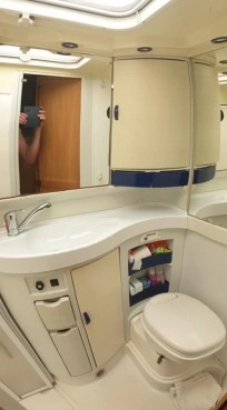                         Hymer 700 Integra na Sprinter 2,7 Cdi - zdjęcie 9
                        