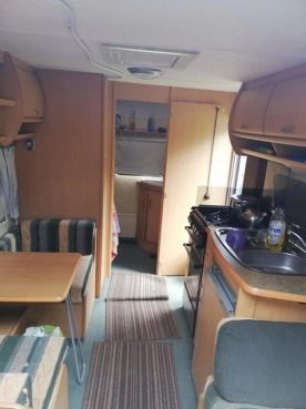                         Abbey Aventura 325, 2004 rok - zdjęcie 6
                        