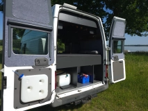                        Campervan Ford Transit ZABUDOWA 2026 - zdjęcie 8
                        