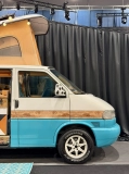                         Volkswagen T4 Kamper California Custom 2.5 TDI 2000r Klima, tempomat. Niezależny kamper gotowy do jazdy. - zdjęcie 4
                        