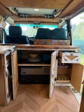                         Volkswagen T4 Kamper California Custom 2.5 TDI 2000r Klima, tempomat. Niezależny kamper gotowy do jazdy. - zdjęcie 11
                        