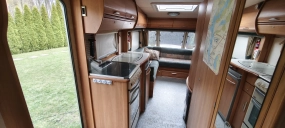                         Przyczepa kempingowa Swift Challenger 490 SE - zdjęcie 6
                        