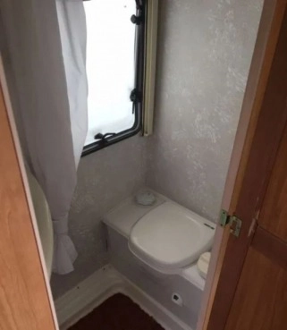                         Fleetwood Harmony 450 - zdjęcie 6
                        