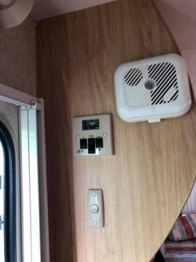                         Przyczepa kempingowa Abbey Aventura 315 - zdjęcie 5
                        