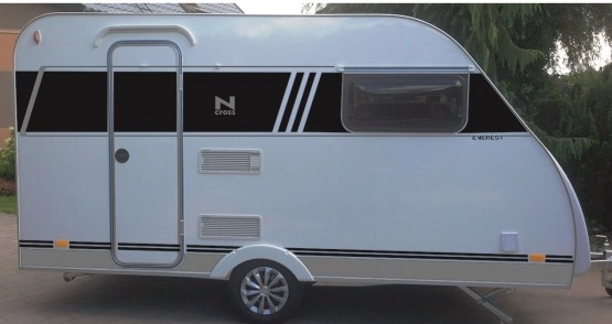                         Nowa 2020 Przyczepa Kempingowa NIEWIADÓW 4 osobowa Toaleta Prysznic Kuchnia DMC 1000 kg - zdjęcie 19
                        