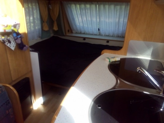                         Hobby 400 - zdjęcie 6
                        