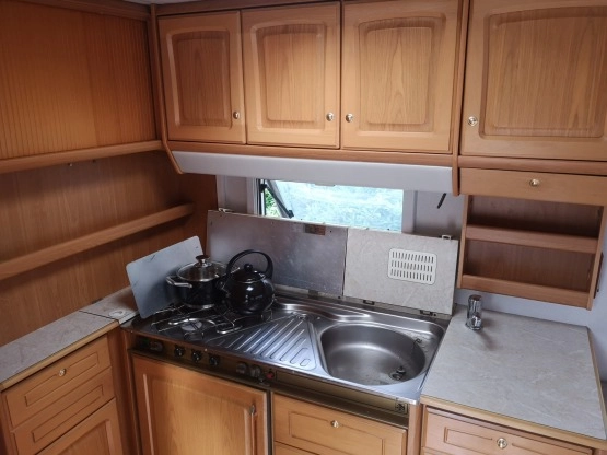                         ZADBANY KAUS AZUR 495  - zdjęcie 8
                        