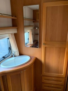                         Bessacarr Cameo | Przyczepa kempingowa | kemping + Przedsionek + Mover - zdjęcie 4
                        