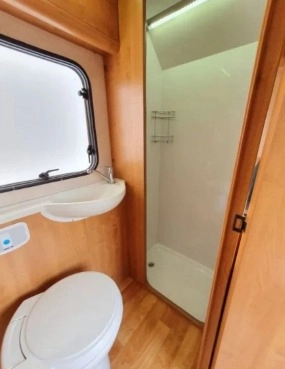                         Ford Transit Camper 2013 od osoby prywatnej ( kamper ) - zdjęcie 18
                        