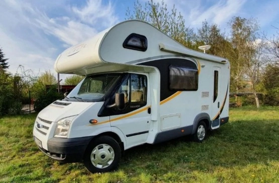                         Ford Transit Camper 2013 od osoby prywatnej ( kamper ) - zdjęcie 1
                        