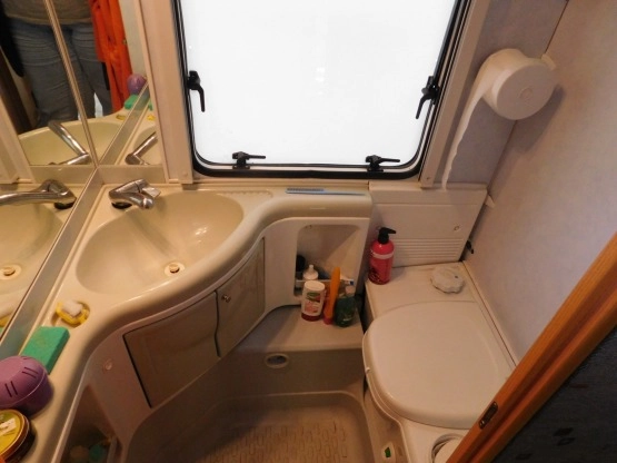                         super przyczepa campingowa FENDT - zdjęcie 10
                        