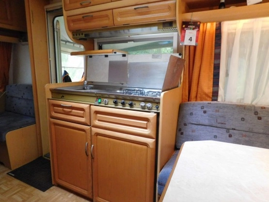                         super przyczepa campingowa FENDT - zdjęcie 1
                        