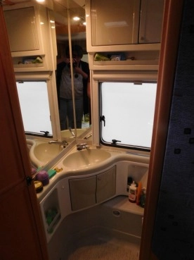                         super przyczepa campingowa FENDT - zdjęcie 7
                        