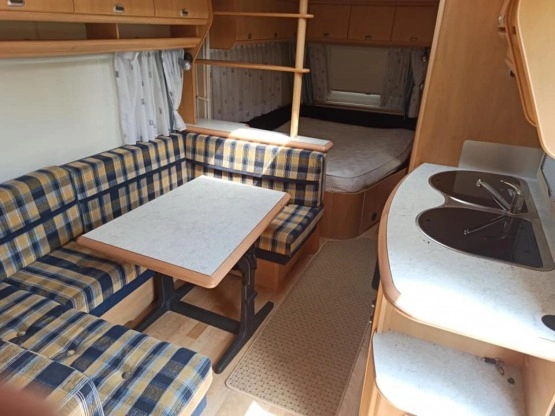                         Hobby de Luxe 6-osobowa - zdjęcie 6
                        