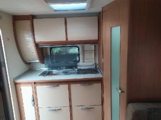                         Przyczepa kempingowa klima mover Burstner 2012 r. - zdjęcie 9
                        