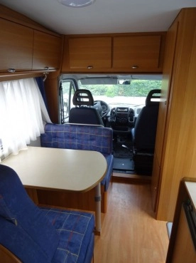                         Kamper Fiat Ducato Roller Team 2.0 diesel 2003r bezwypadkowy - zdjęcie 2
                        