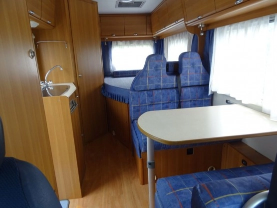                         Kamper Fiat Ducato Roller Team 2.0 diesel 2003r bezwypadkowy - zdjęcie 6
                        
