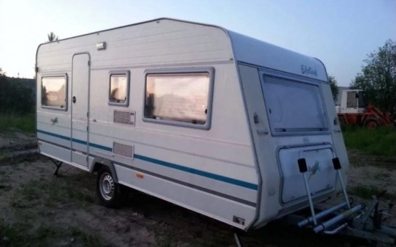                         KNAUS Eifelland Holiday - zdjęcie 1
                        